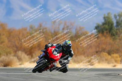 media/Jan-08-2022-SoCal Trackdays (Sat) [[1ec2777125]]/Turn 7 (1035am)/